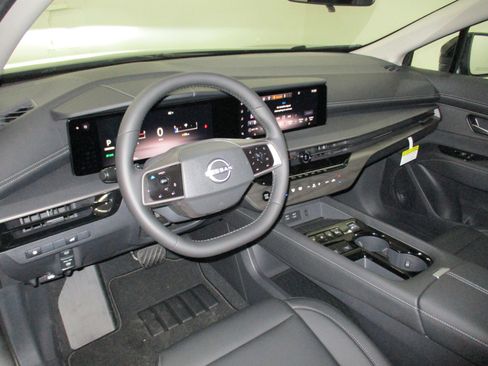 New 2025 Nissan Murano SV image 16