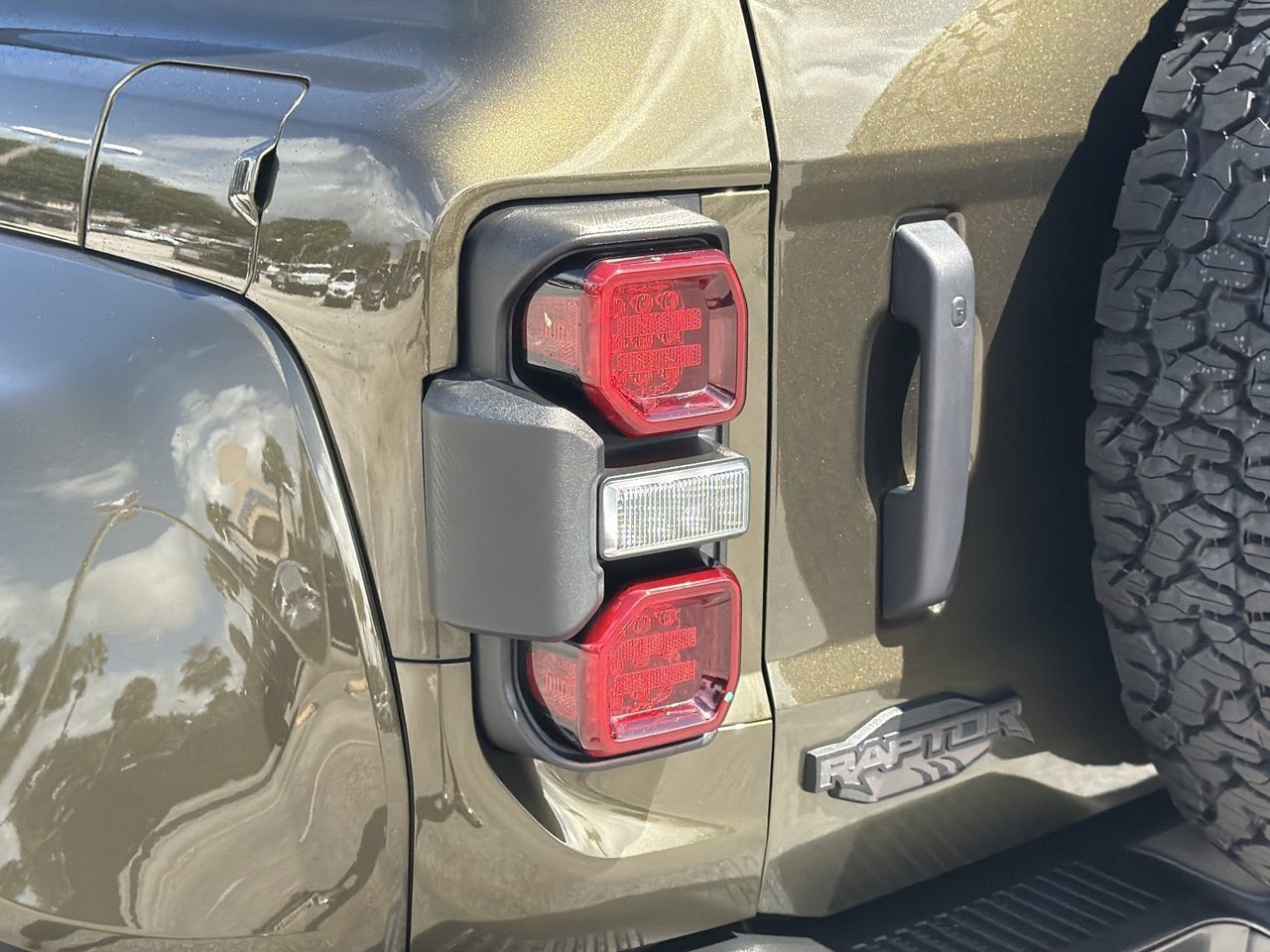 Used 2024 Ford Bronco Raptor AWD/4WD image 7