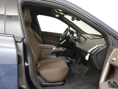 New 2026 BMW iX xDrive45 image 20