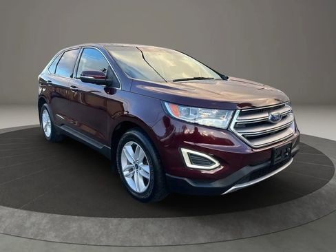 Used 2017 Ford Edge SEL w/ Equipment Group 201A image 3