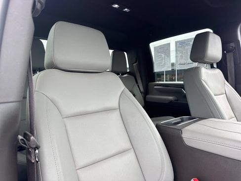 Used 2024 Chevrolet Silverado 2500 LTZ w/ LTZ Plus Package AWD/4WD image 28