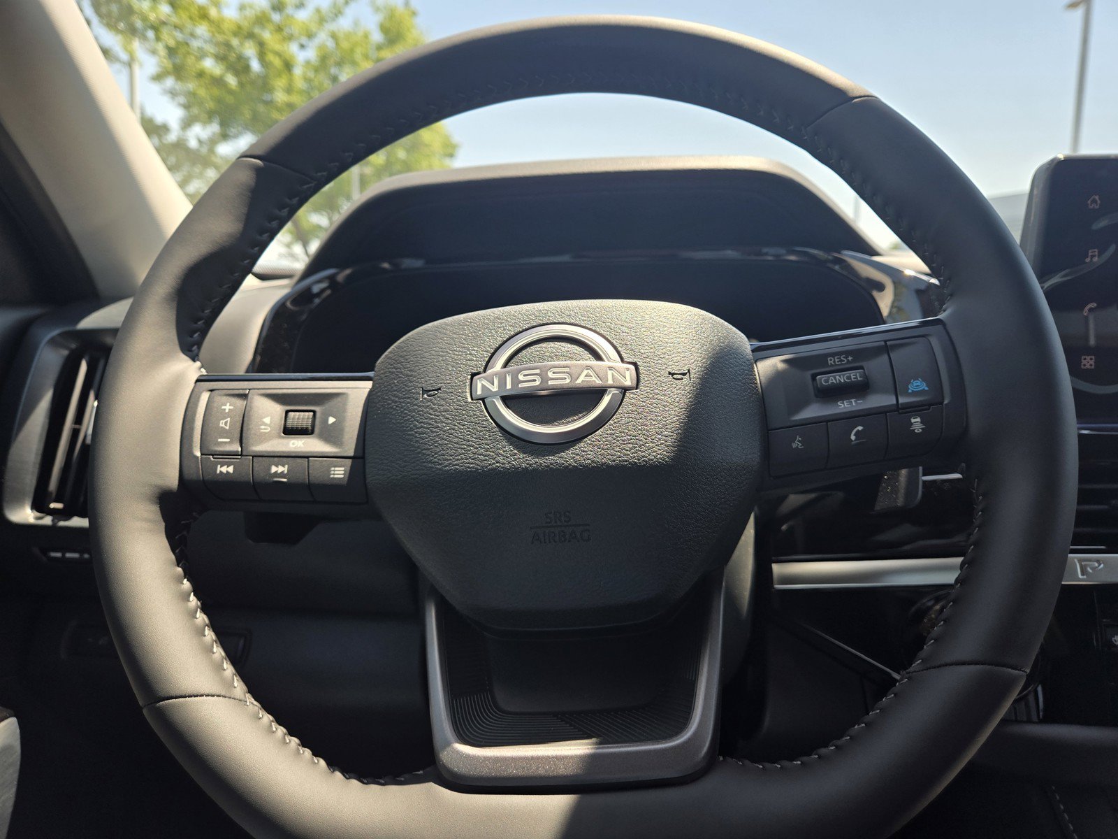 New 2026 Nissan Pathfinder SL AWD/4WD image 15