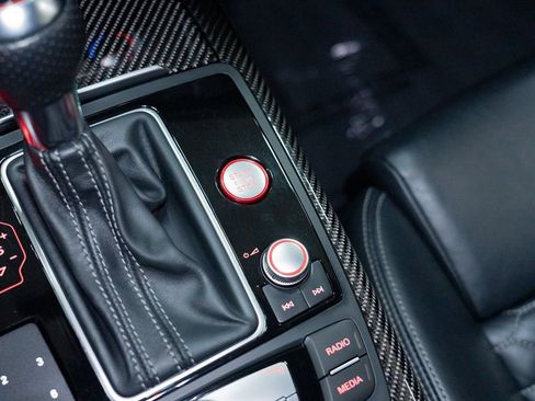 Used 2016 Audi RS 7 Prestige w/ Carbon-Optic Package image 56