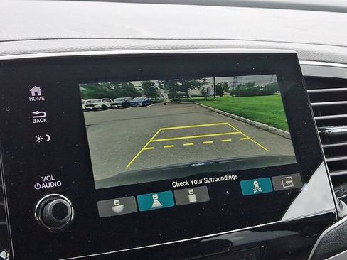 Certified 2024 Honda Passport EX-L image 19