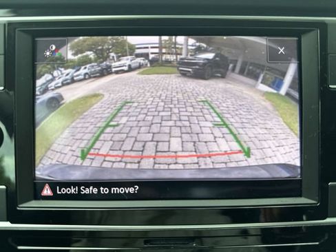 Used 2024 Volkswagen Jetta SE FWD image 24