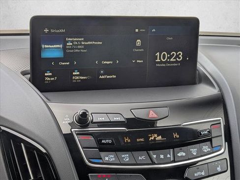 Used 2025 Acura RDX SH-AWD image 12