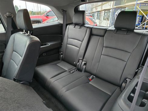 Used 2016 Honda Pilot EX-L image 11