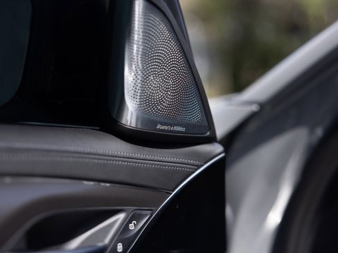 Used 2019 BMW M5 w/ Executive Package image 26