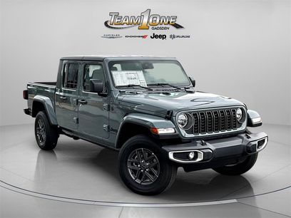 New 2025 Jeep Gladiator Sport