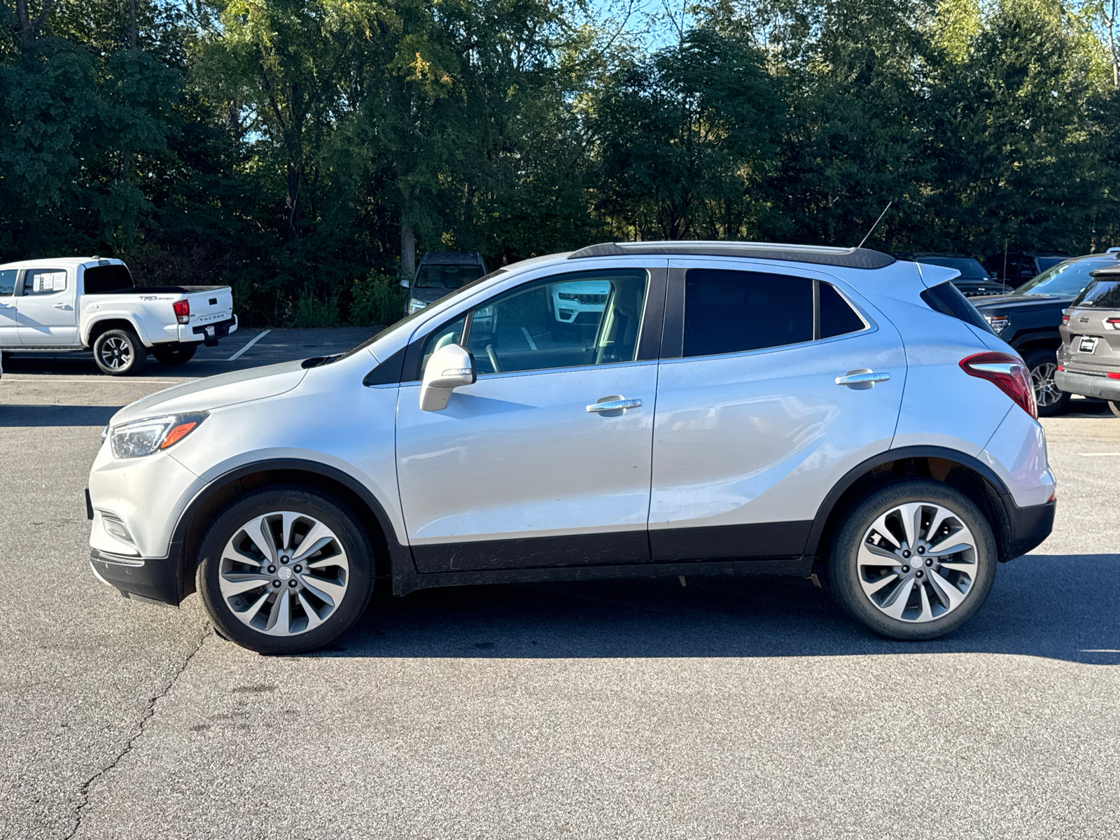 Used 2019 Buick Encore Preferred FWD image 7