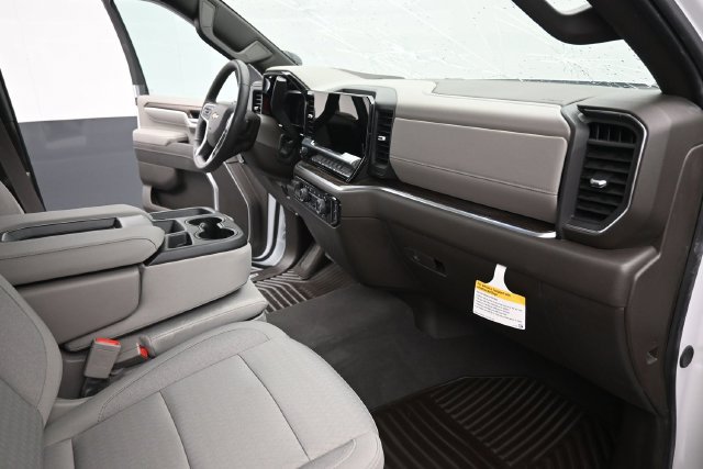 Used 2026 Chevrolet Silverado 2500 LT AWD/4WD image 28