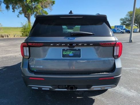 New 2026 Ford Explorer Active w/ Active Comfort Package RWD image 6