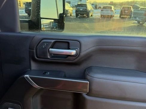 Used 2021 GMC Sierra 2500 AT4 w/ AT4 Premium Plus Package image 20