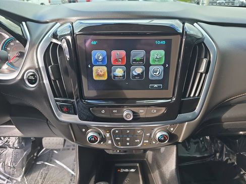 Used 2018 Chevrolet Traverse Premier image 14