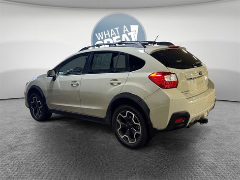 Used 2015 Subaru Crosstrek 2.0i Premium w/ Moonroof Package image 6