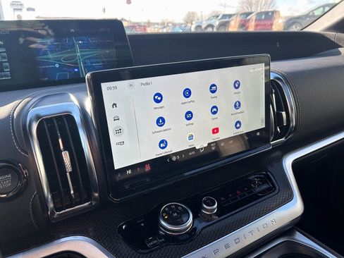 New 2026 Ford Expedition Platinum w/ Stealth Appearance Package image 29