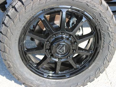 Used 2025 Ford F450 Platinum w/ Platinum Plus Package AWD/4WD image 17