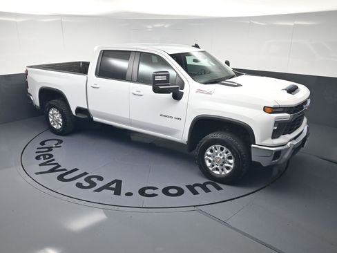 Certified 2024 Chevrolet Silverado 2500 LT image 30
