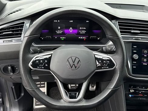 Certified 2023 Volkswagen Tiguan SE R-Line image 14