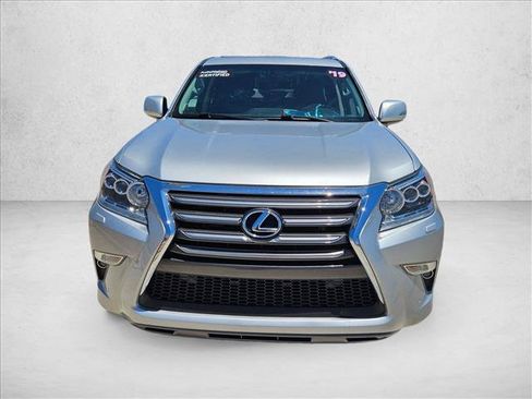Used 2019 Lexus GX 460 Premium AWD/4WD image 2