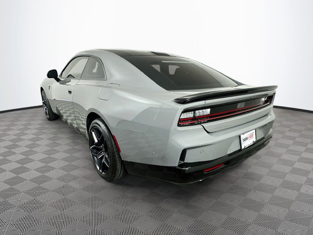 Certified 2026 Dodge Charger Scat Pack w/ Blacktop Package AWD/4WD image 8