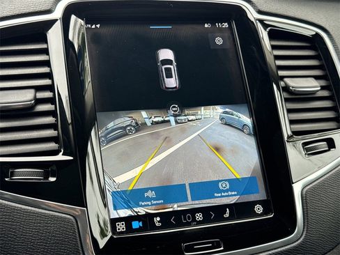 Certified 2023 Volvo XC90 B6 Plus w/ Protection Package Premier image 20