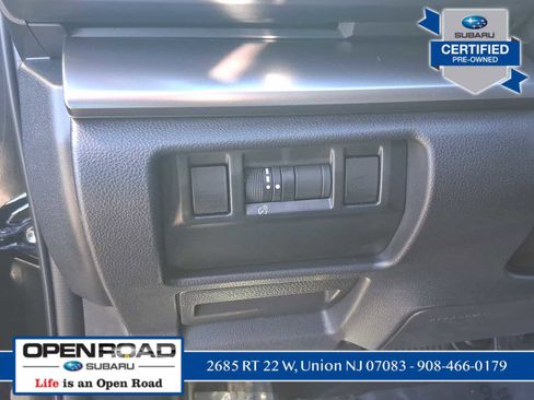 Certified 2025 Subaru Impreza 2.0i image 14