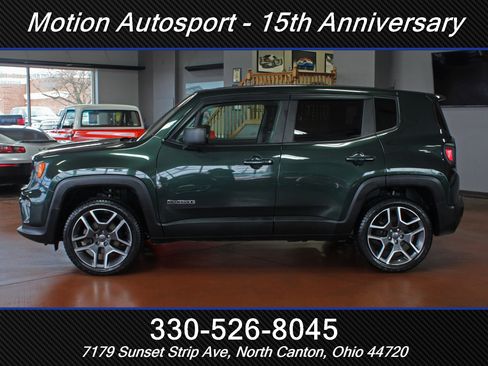 Used 2021 Jeep Renegade Sport image 7