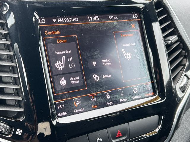Used 2020 Jeep Cherokee High Altitude AWD/4WD image 26