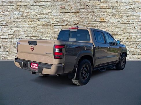 Used 2023 Nissan Frontier PRO-4X w/ Pro-4X Premium Package image 7