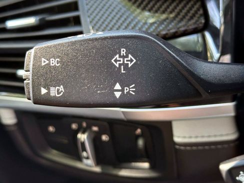 Used 2018 BMW X5 M AWD/4WD image 33