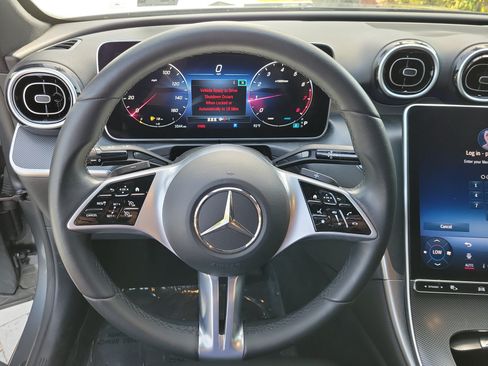 Used 2024 Mercedes-Benz C 300 Sedan image 17