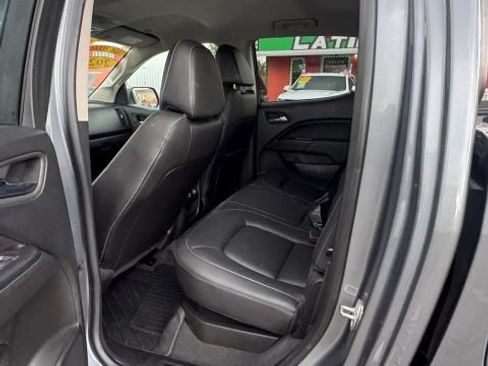 Used 2022 GMC Canyon Elevation w/ Elevation Premium Package RWD image 8
