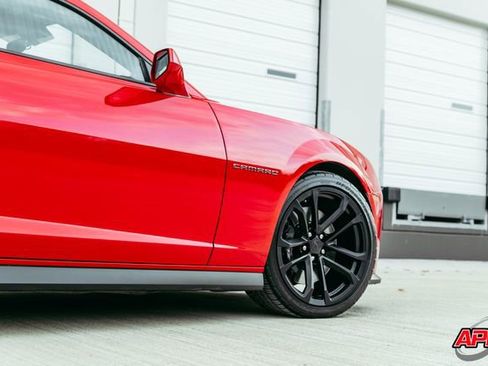 Used 2015 Chevrolet Camaro ZL1 image 52