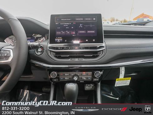 New 2026 Jeep Compass Limited image 14