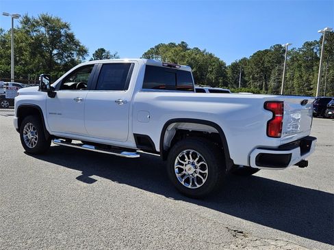 New 2026 Chevrolet Silverado 3500 LT w/ Z71 Chrome Sport Edition image 7