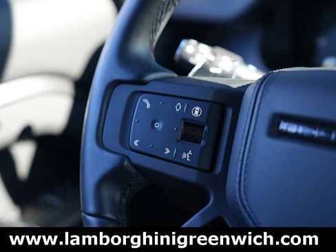 Used 2025 Land Rover Defender 110 image 19