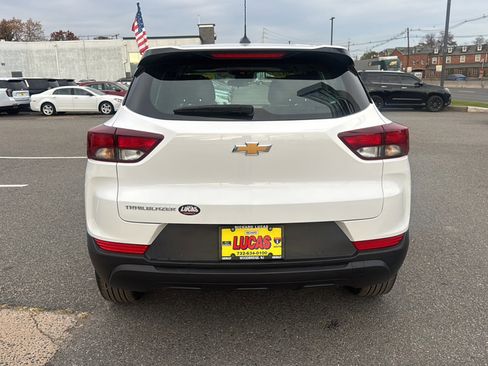 Used 2023 Chevrolet TrailBlazer LS image 5
