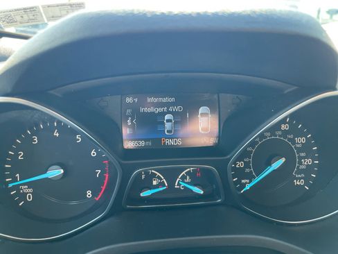 Used 2019 Ford Escape SE AWD/4WD image 12