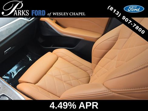 Used 2023 BMW X5 xDrive40i w/ Premium Package AWD/4WD image 16
