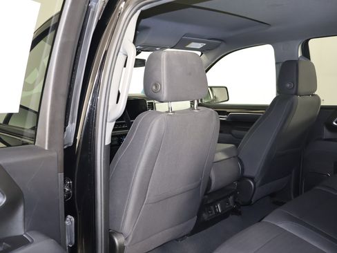 Used 2025 Chevrolet Silverado 1500 LT image 49