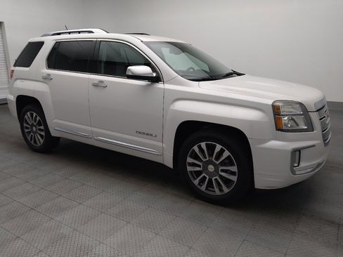 Used 2017 GMC Terrain Denali image 11
