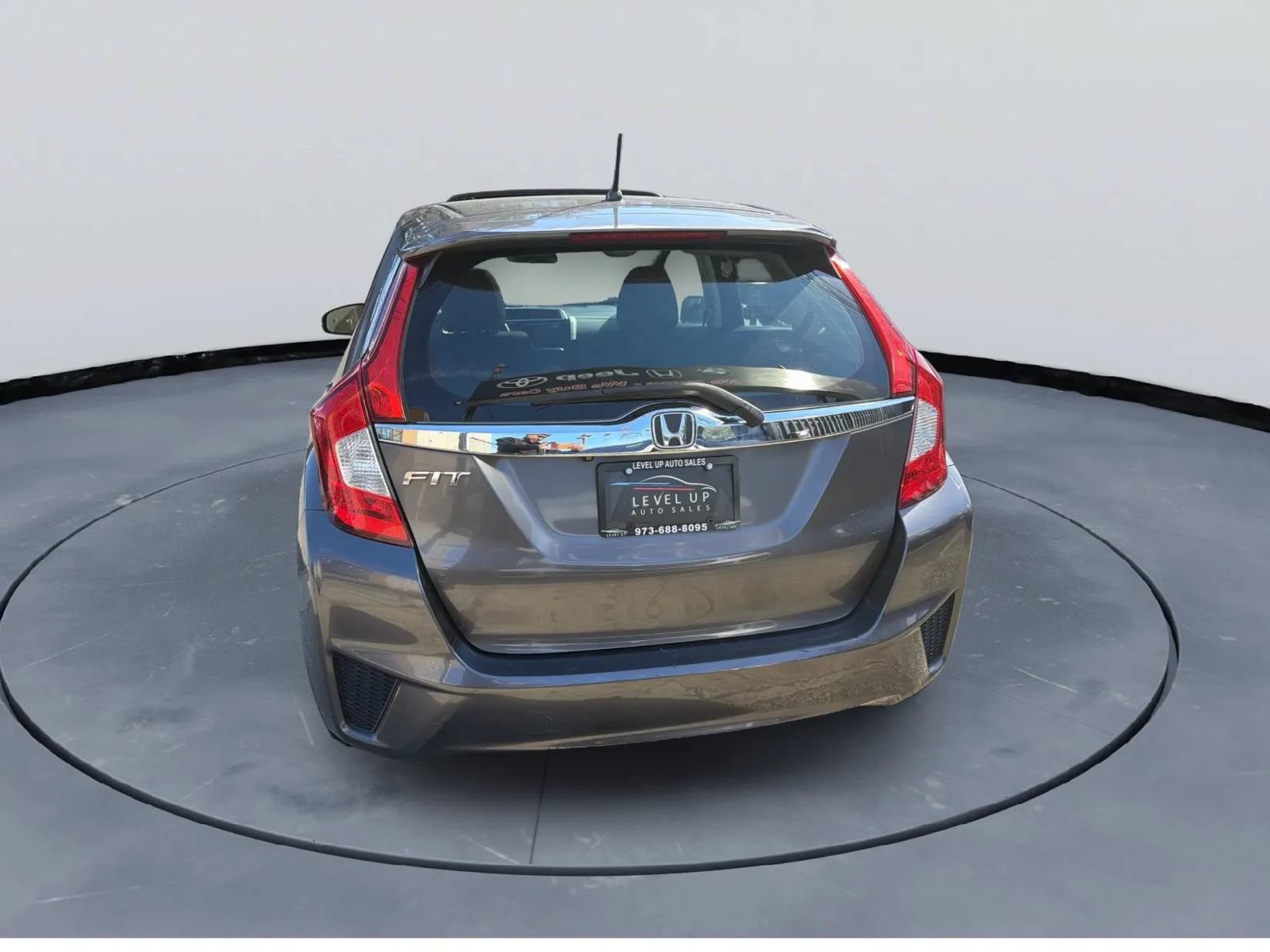 Used 2016 Honda Fit EX image 4