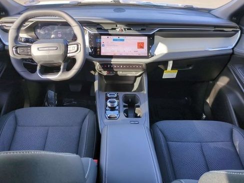 New 2026 Jeep Cherokee Laredo AWD/4WD image 28
