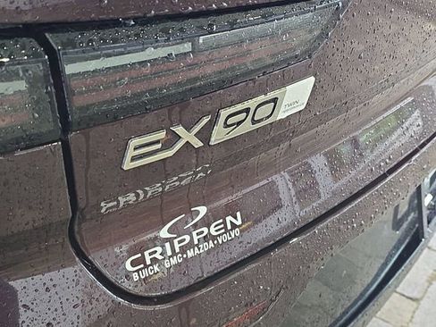 New 2025 Volvo EX90 Plus w/ Protection Package Premier image 36