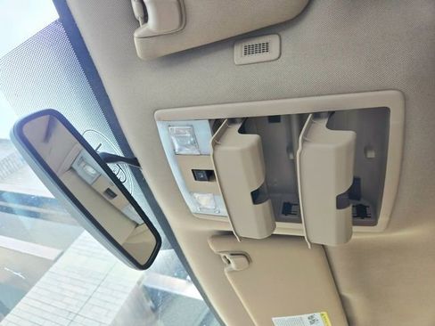 Used 2013 Ford F150 Lariat w/ Mid Equipment Group AWD/4WD image 33