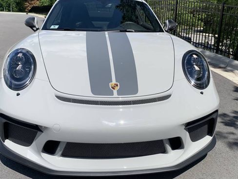 Used 2018 Porsche 911 GT3 RWD image 98