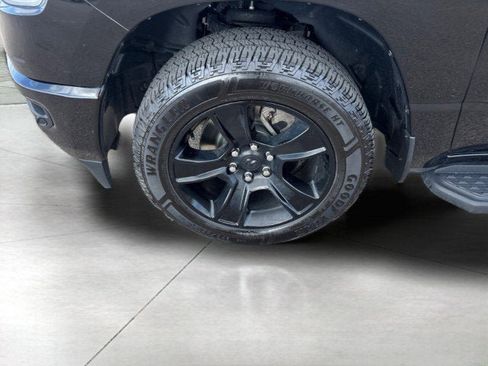 Used 2021 RAM 1500 Big Horn image 9