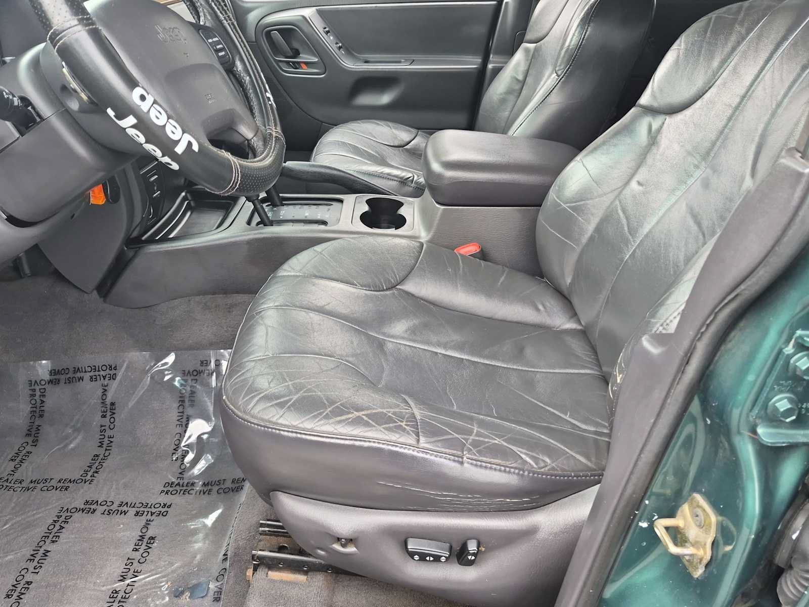 Used 1999 Jeep Grand Cherokee Laredo AWD/4WD image 16