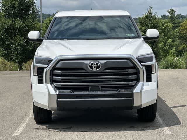 Used 2025 Toyota Tundra Limited AWD/4WD image 19